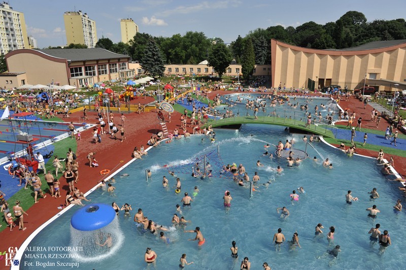 Nowo otwarte baseny ROSiR